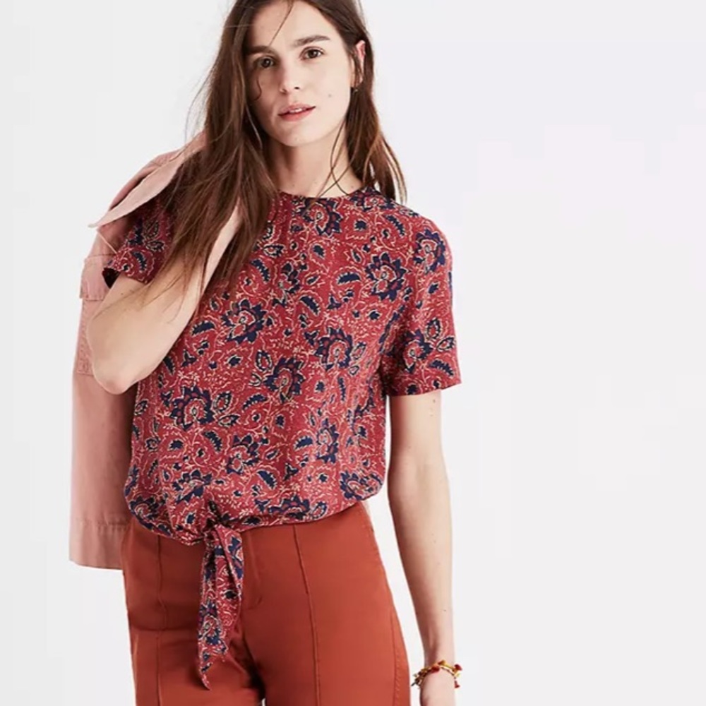 Madewell Silk Button-Back Tie Tee in Assam Floral